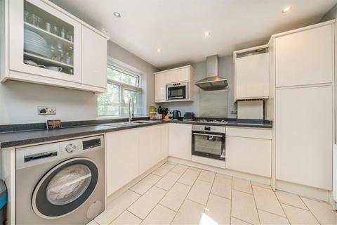 3 bedroom semi-detached house for sale, Dressington Avenue, London SE4