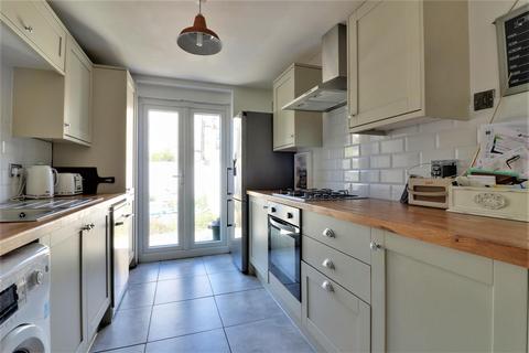 2 bedroom house for sale, Liverpool Road, Portsmouth PO1