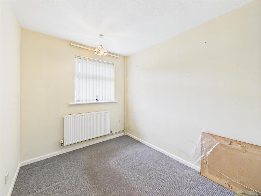Bedroom: