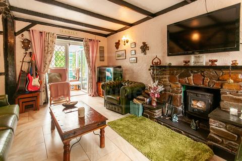 12 Felinfach, Upper Cwmtwrch, Swansea, SA9 2XR