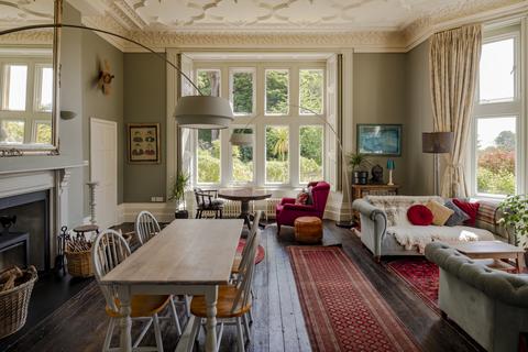 4 bedroom maisonette for sale, Frankleigh House, Bath Road, Bradford-On-Avon, Wiltshire