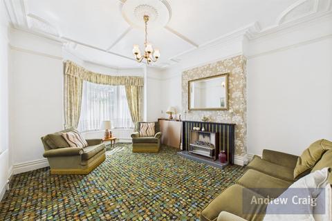 3 bedroom terraced house for sale, Dryden Road, Low Fell