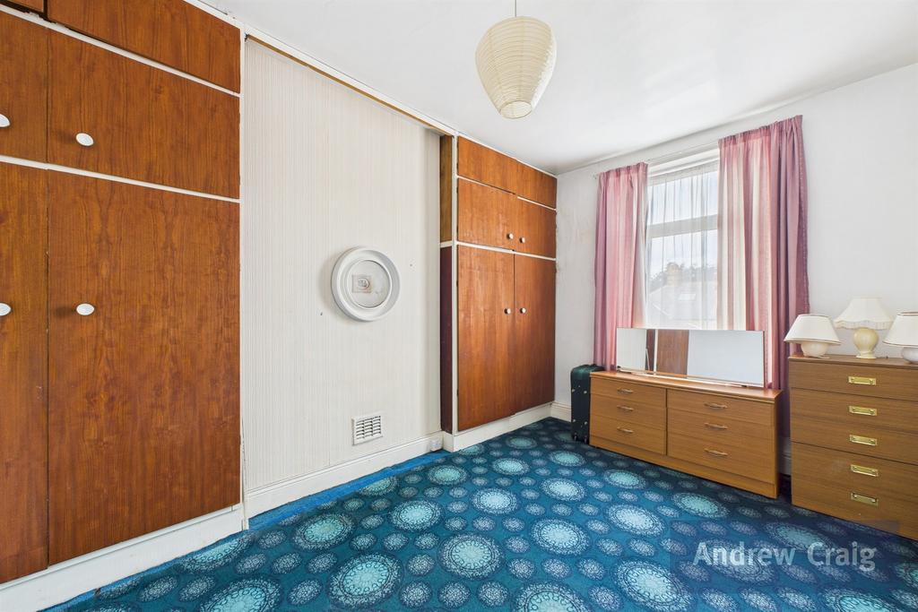 Rear Bedroom