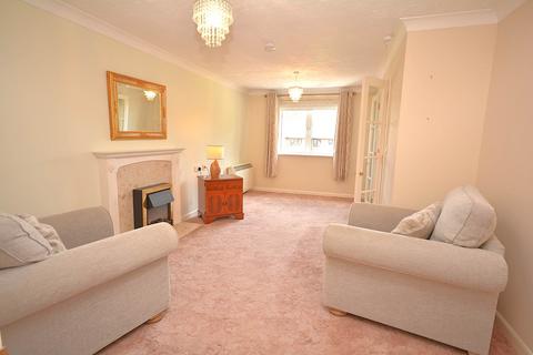 1 bedroom retirement property for sale, Archer Court, Chesham Road