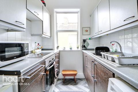 75a Burdett Avenue, Westcliff-on-sea, SS0 7JN