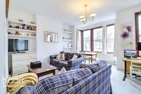 75a Burdett Avenue, Westcliff-on-sea, SS0 7JN