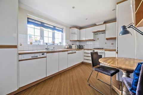 2 bedroom flat for sale, Paragon Court, Holders Hill Road, Hendon