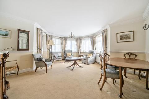 2 bedroom flat for sale, Paragon Court, Holders Hill Road, Hendon