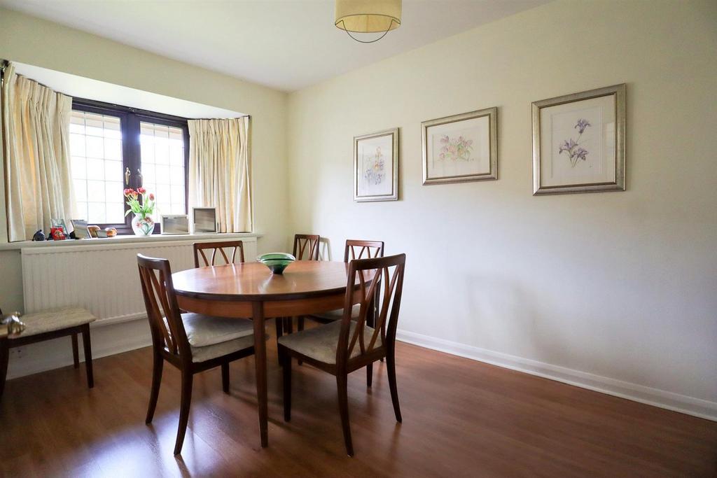 Dining room.jpg