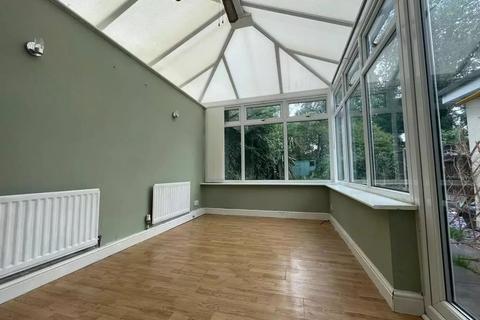 9 Bentley Mill Lane, Walsall, WS2 0BT