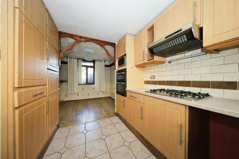 3 bedroom semi-detached house for sale, Wolverhampton WV11
