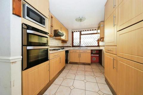 3 bedroom semi-detached house for sale, Wolverhampton WV11