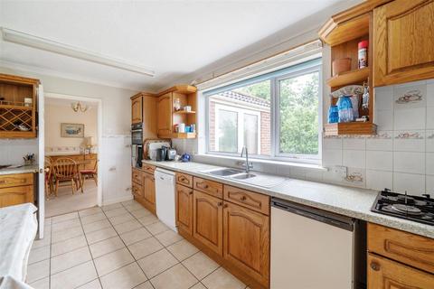 4 bedroom detached house for sale, Crock Lane, Bridport