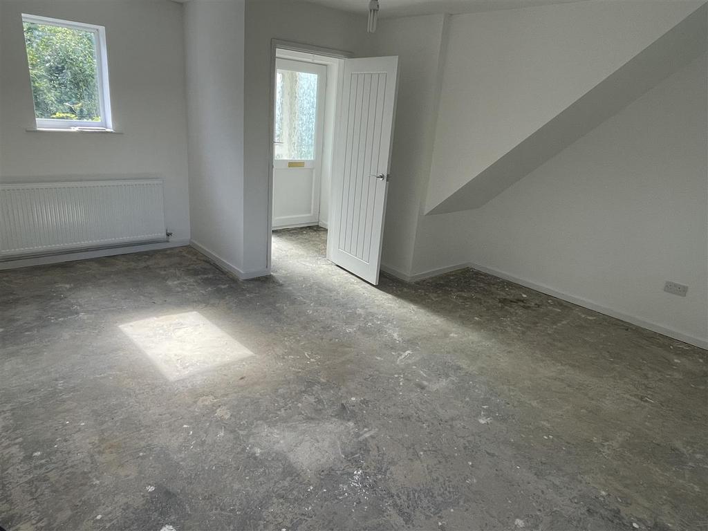 Sitting Room.JPG