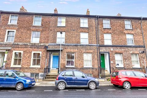 Studio to rent, Portland Street Kings Lynn