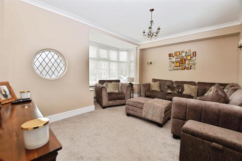 45 Belgrave Drive, Hull, HU4 6DR