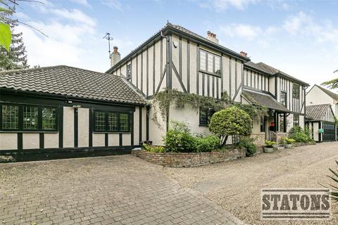 6 bedroom detached house for sale, Mill Lane, Broxbourne, Hertfordshire, EN10