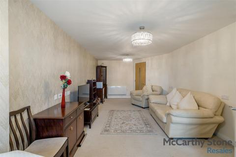 1 bedroom apartment for sale, Balshaw Court Burlington Gardens Leyland PR25 3EX