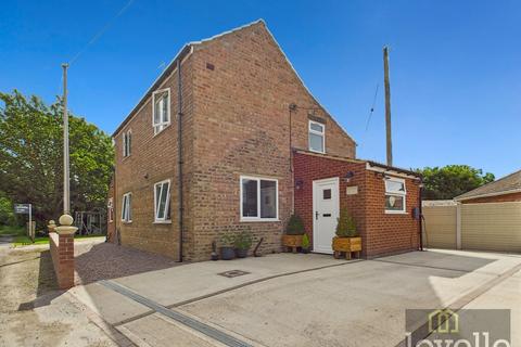 2 bedroom detached house for sale, Main Street, Alford LN13