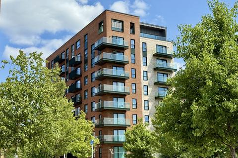 3 bedroom penthouse for sale, Sibley House, 1 Cedrus Avenue, Southall, UB1