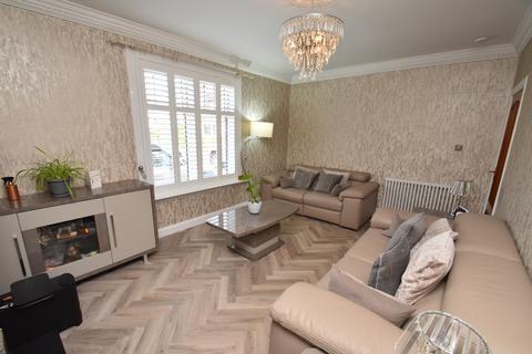 32 Alness Crescent, Glasgow, G52 1PJ