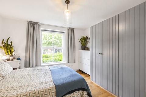 2 bedroom apartment for sale, Southgate Road, London, N1