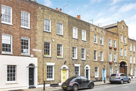 62 Buttesland Street, London, N1 6BY