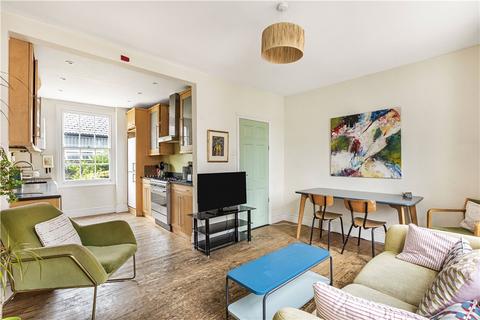62 Buttesland Street, London, N1 6BY
