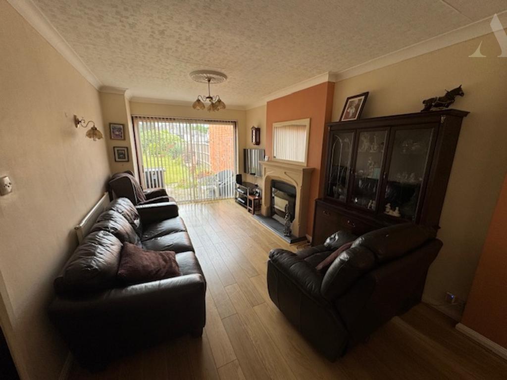 54 Millington Road Lounge. 2