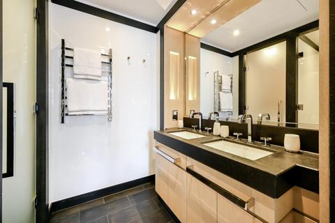 2 bedroom apartment for sale, Legacy Building, Embassy Gardens, Nine Elms, SW11