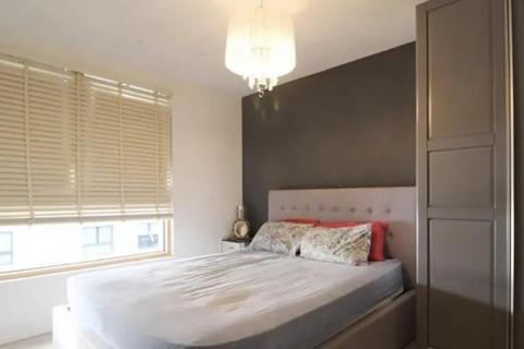 2 bedroom flat to rent, Alfred Street,  Reading,  RG1