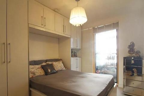 2 bedroom flat to rent, Alfred Street,  Reading,  RG1