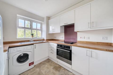 2 bedroom flat for sale, Macmillan Way, London, SW17