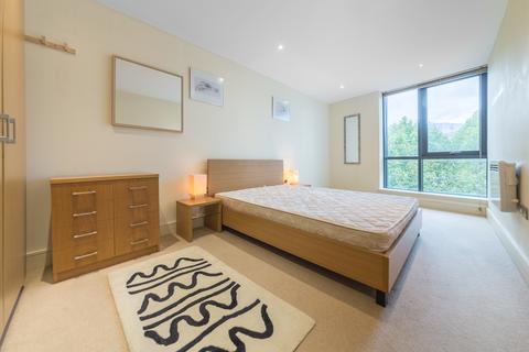 1 bedroom apartment to rent, Southwark Bridge Road, London SE1