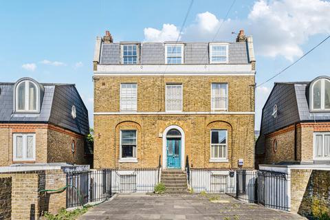 Rectory Grove, London SW4
