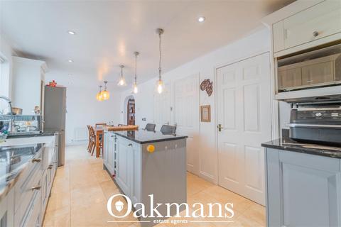 26 Bellfield, Northfield, Birmingham, B31 1FH