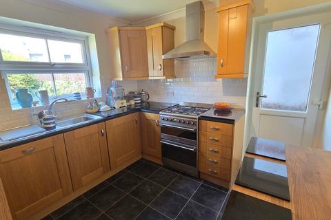 10 Beatrice Walk, Bexhill-on-sea, TN39 4EW