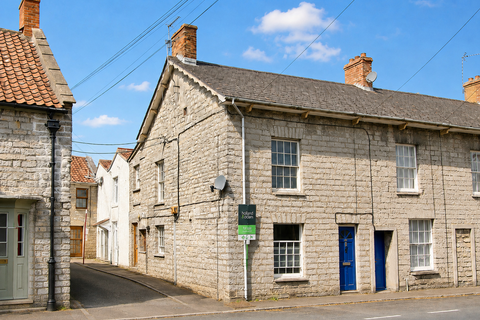 undefined, Somerton Road, Street