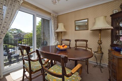 2 bedroom flat for sale, Francis Road, Broadstairs, CT10