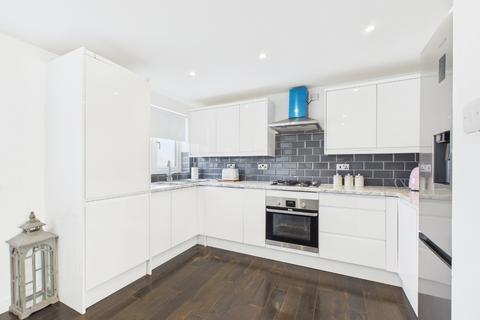 41 Langdon Shaw, Sidcup, DA14 6AX