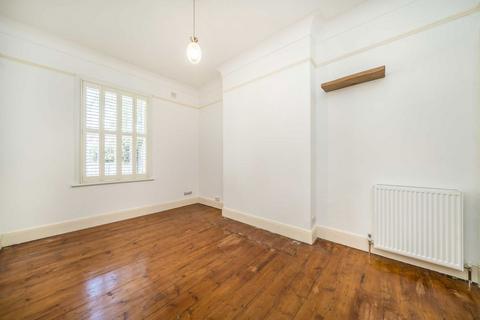 undefined, Waldegrave Road, Teddington TW11