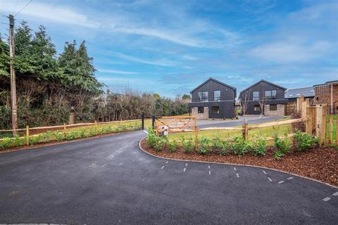 4 bedroom detached house for sale, Orchard Drive, Tonbridge