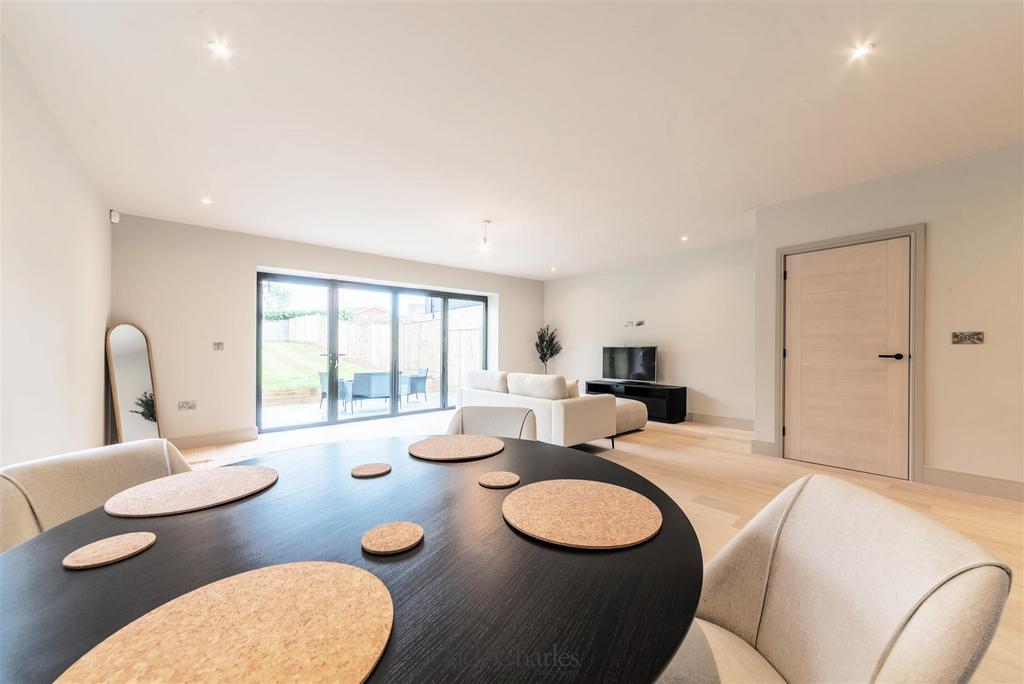 4 Orchard Drive-32.jpg