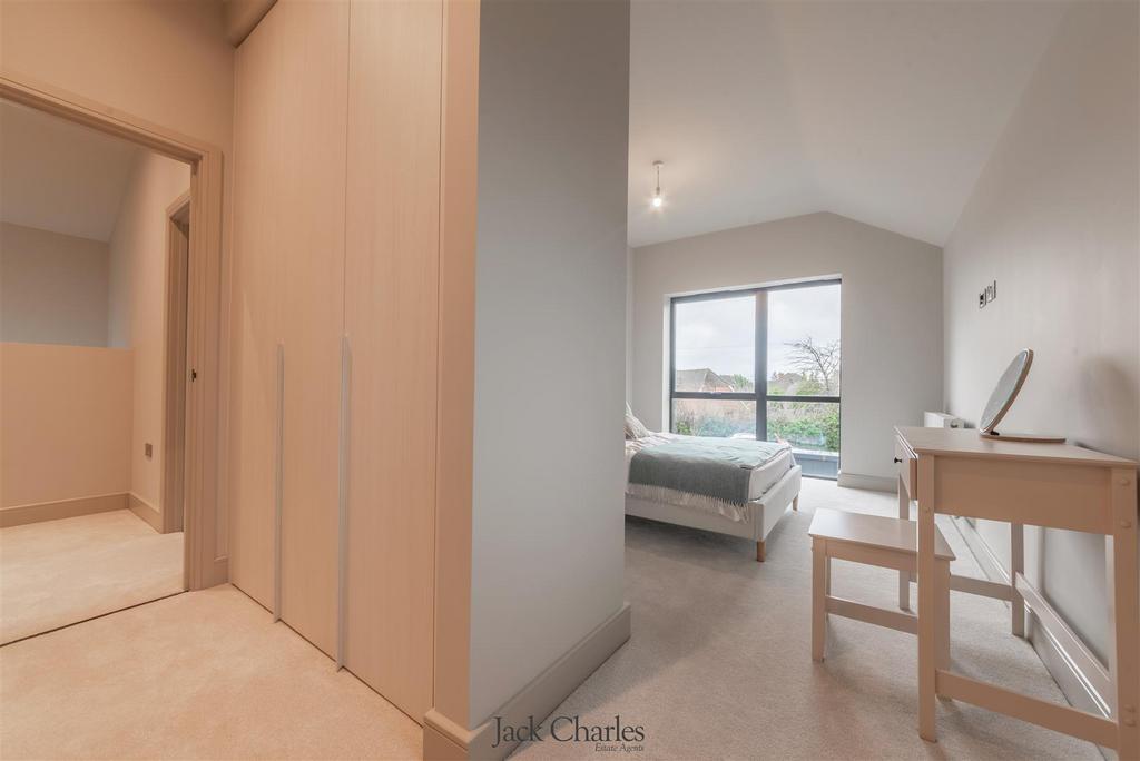 4 Orchard Drive-5.jpg