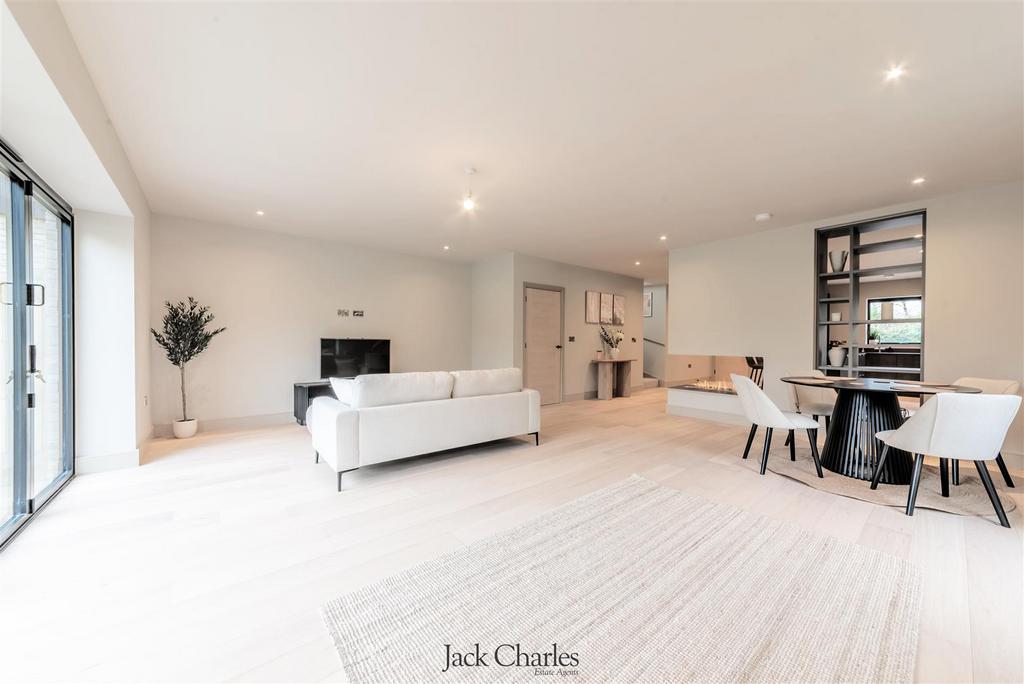 4 Orchard Drive-33.jpg