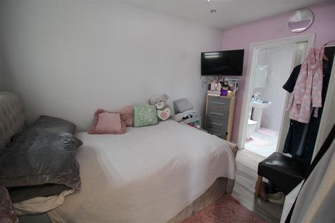 47 Hilderstone Road, Birmingham, B25 8LA