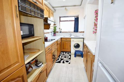 44 Warden Avenue, Harrow, HA2 9LW