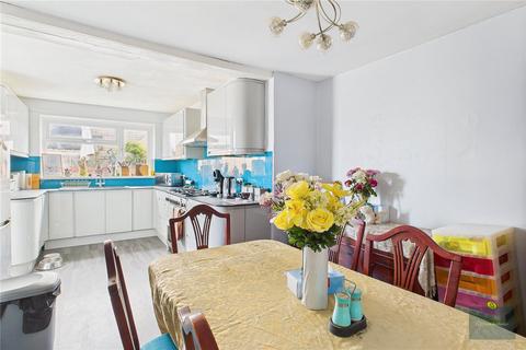 4 bedroom bungalow for sale, Avon Road, Wiltshire SN12