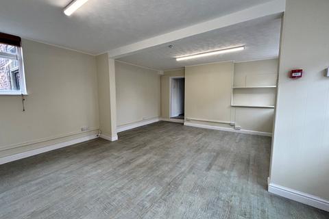 undefined, Castlegate, Newark, Notts, NG24