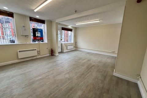 undefined, Castlegate, Newark, Notts, NG24